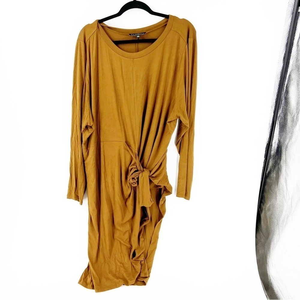 ✅ELOQUII MUSTARD SIDE KNOT SCOOP NECK DRESS SIZE 26/28